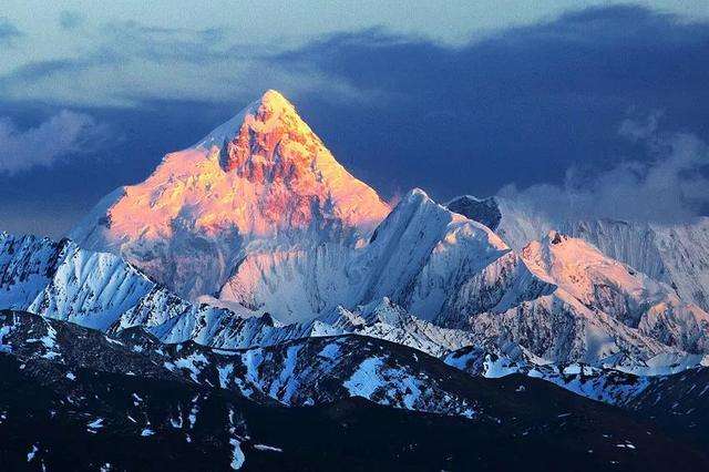 關(guān)注丨珠穆朗瑪峰成了一座“垃圾峰”？